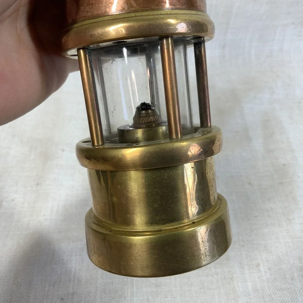 Vintage Hockley Lamp and Limelight Company Brass & Copper Miners Paraffin Lamp‎
